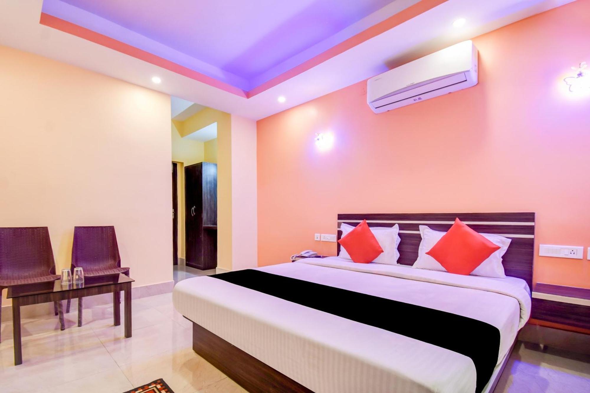O Dev Bhumi Hotel